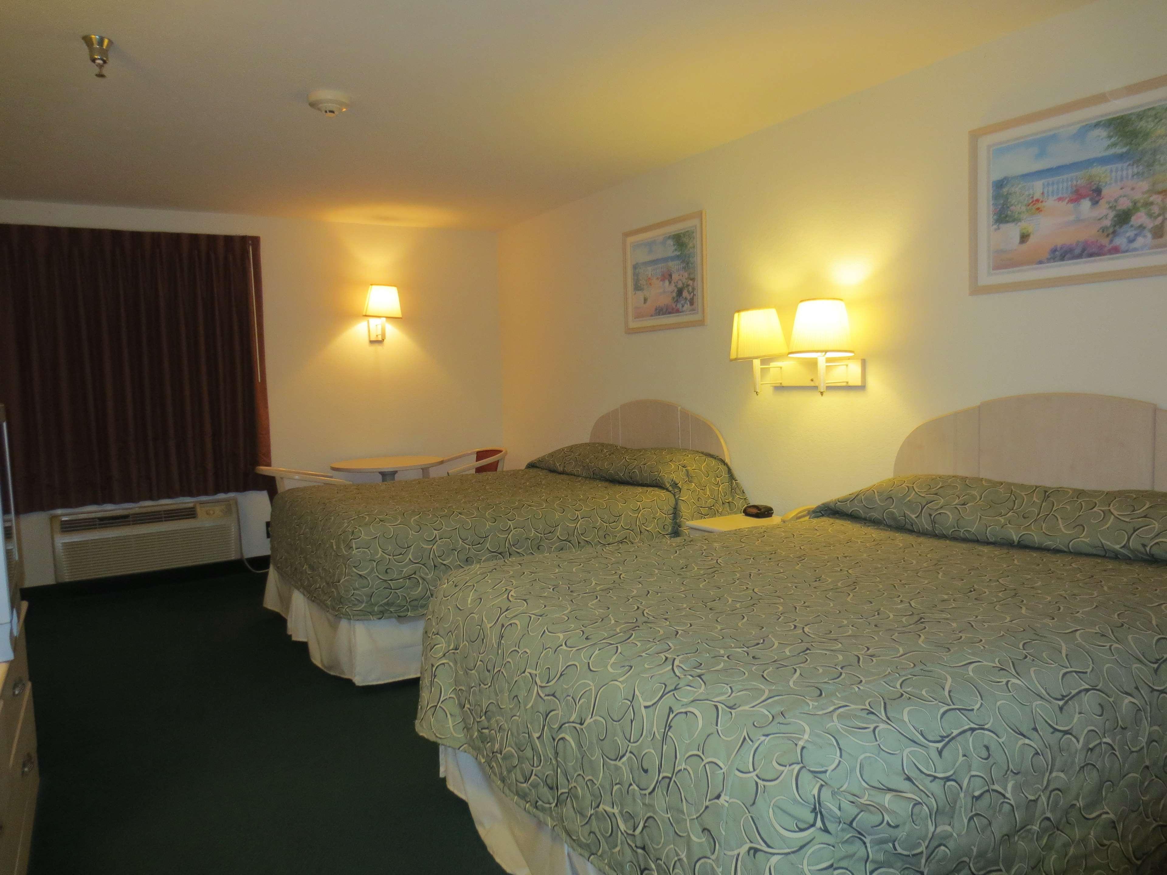 Pinckneyville Inn And Suites Eksteriør bilde