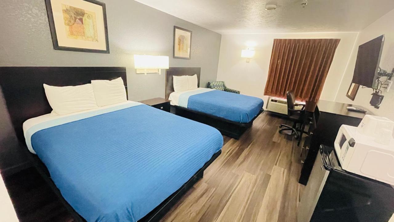 Pinckneyville Inn And Suites Eksteriør bilde