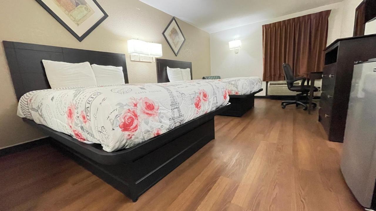 Pinckneyville Inn And Suites Eksteriør bilde